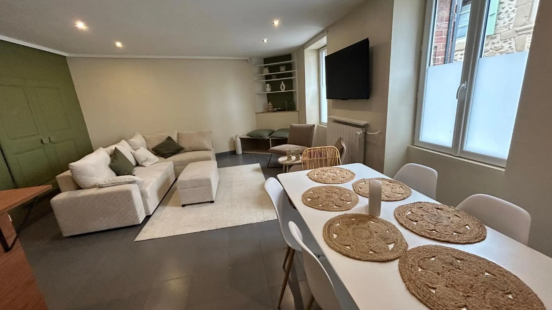 Au Moulin De Saint Paul Apartment